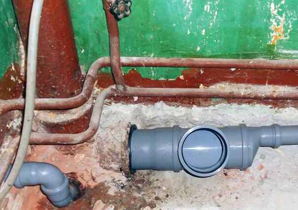 Сантехнические соединения труб для канализации